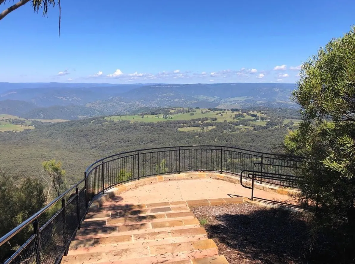 Hargraves Lookout